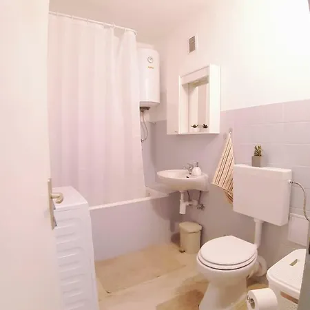 Apartman Adara